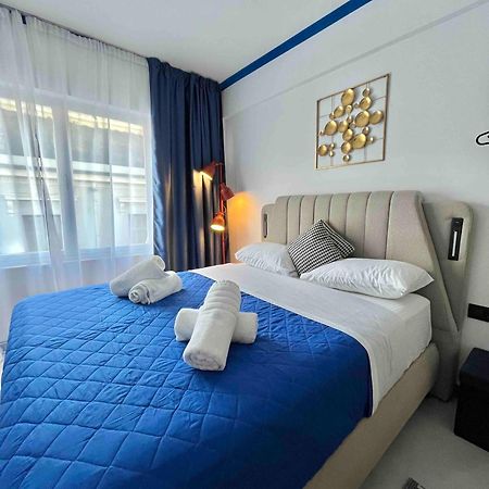 Voulis 45 Plaka Suite By Zeussuites Athens Exterior photo