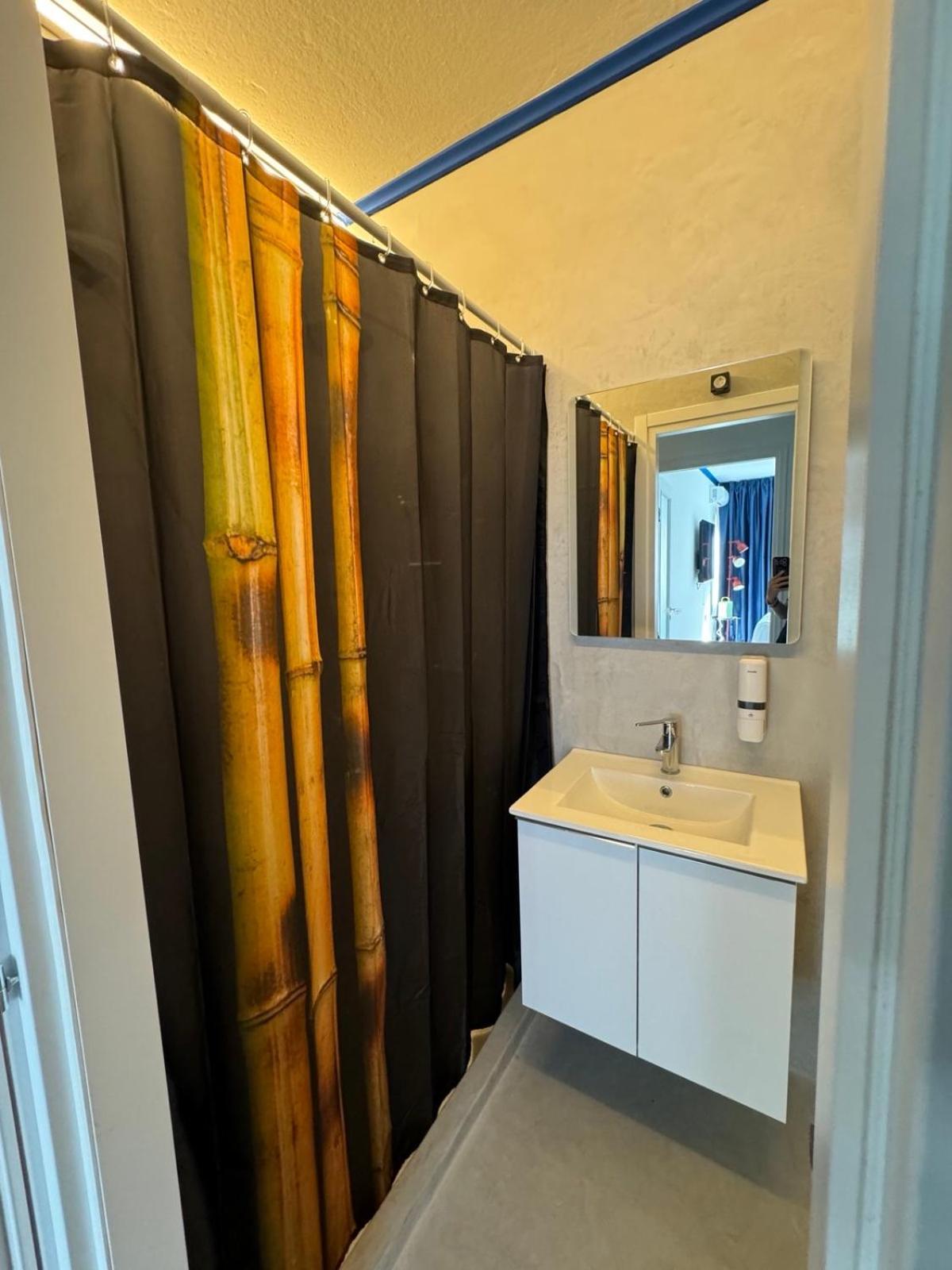 Voulis 45 Plaka Suite By Zeussuites Athens Exterior photo