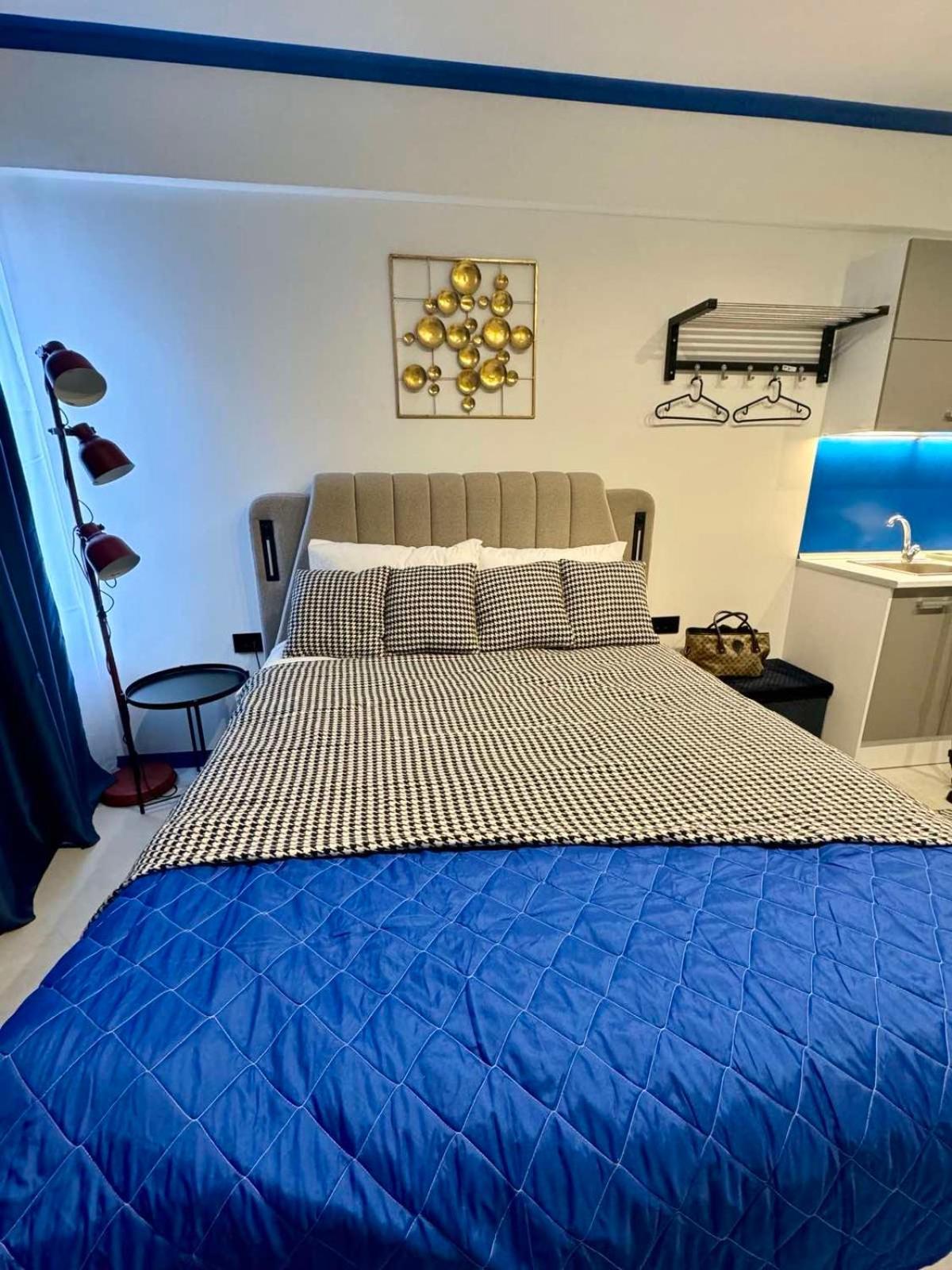 Voulis 45 Plaka Suite By Zeussuites Athens Exterior photo